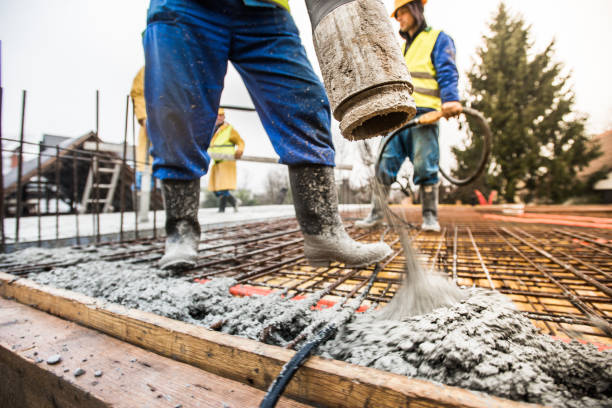 Best Concrete Pool Decks in Dowagiac, MI